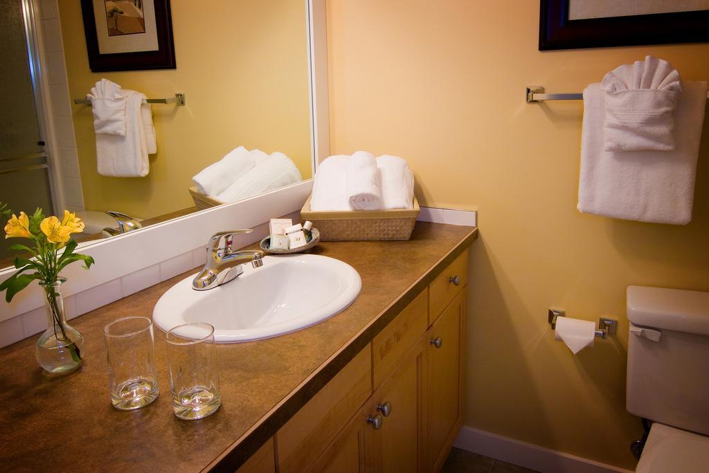 Gowlland Harbour Resort Heriot Bay 部屋 写真